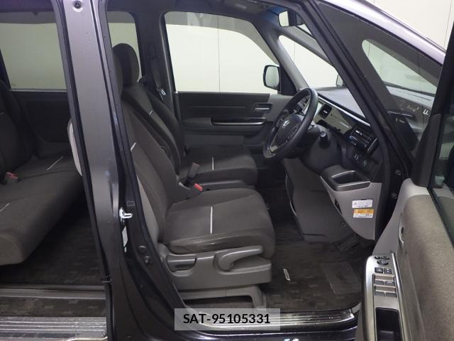 Honda e 2016-03 8363460-5