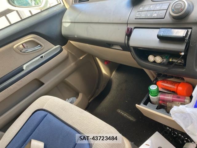Honda e 2007-01 8363684-11