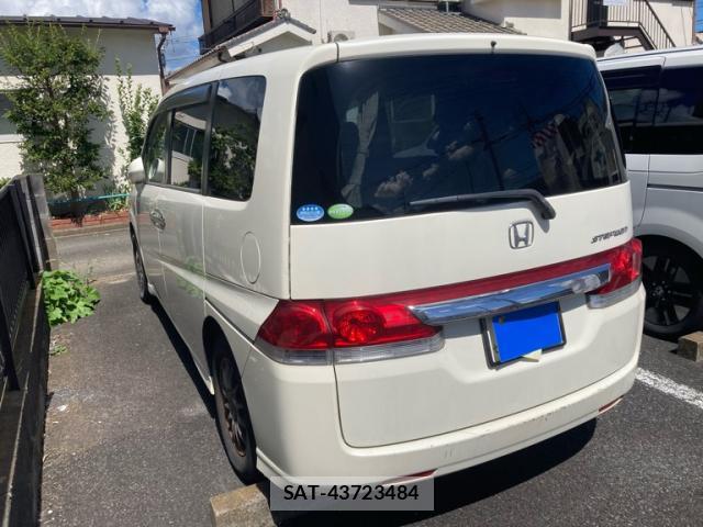 Honda e 2007-01 8363684-12