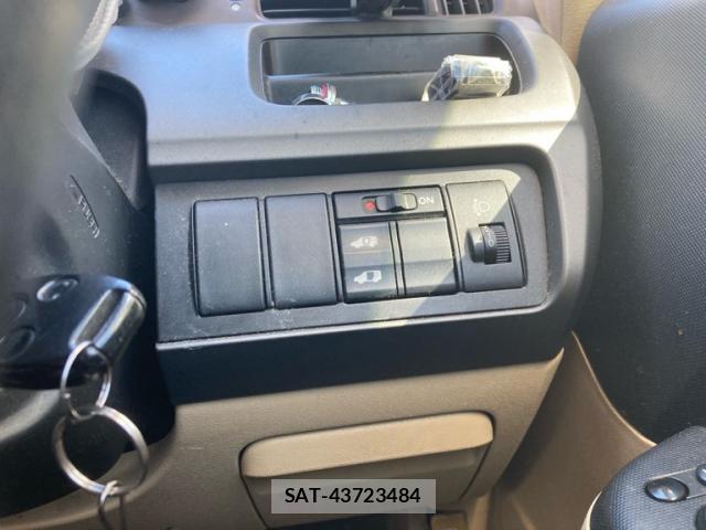 Honda e 2007-01 8363684-18
