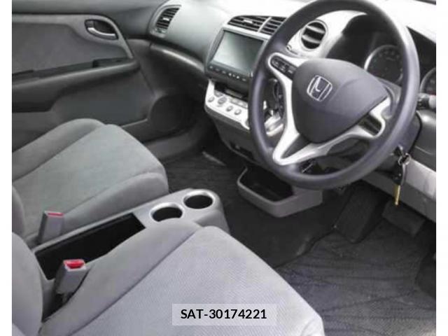 Honda STREAM 2009-09 8361282-2
