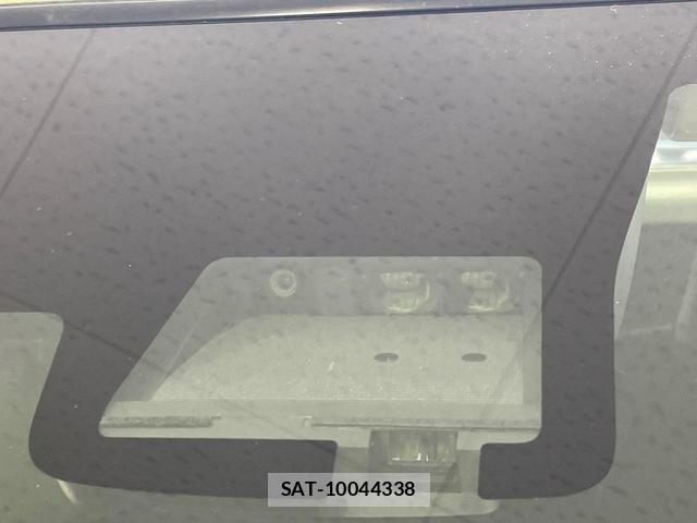 Toyota SUCCEED 2020-06 8363048-4