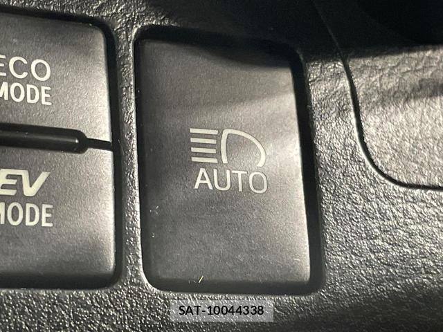 Toyota SUCCEED 2020-06 8363048-7