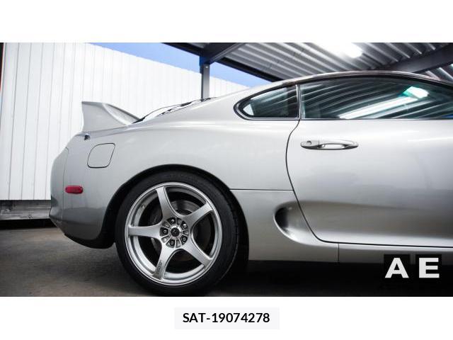 Toyota SUPRA 2001-05 8362669-15