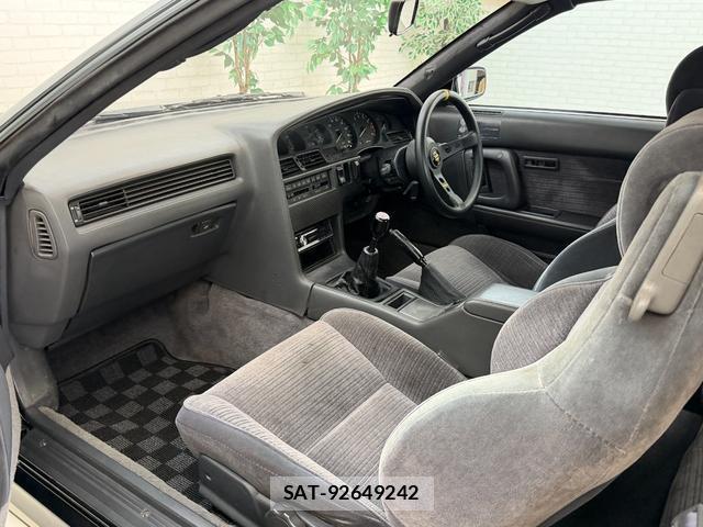 Toyota SUPRA 1992-12 8362942-17
