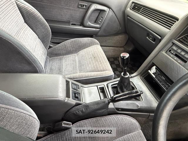 Toyota SUPRA 1992-12 8362942-5