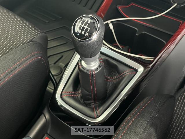 Suzuki SWIFT 2022-04 8362023-16