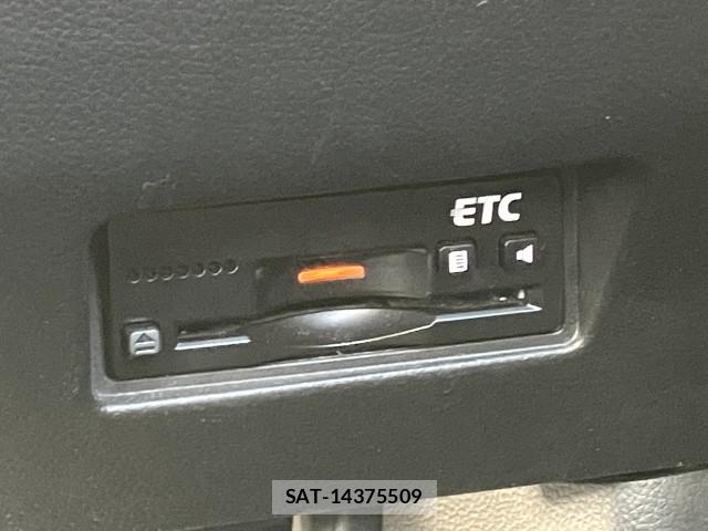 Suzuki SWIFT 2019-07 8363062-7