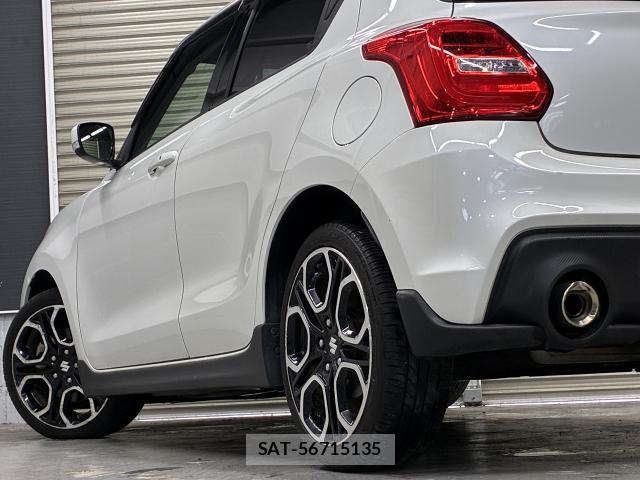 Suzuki SWIFT 2018-03 8363113-9