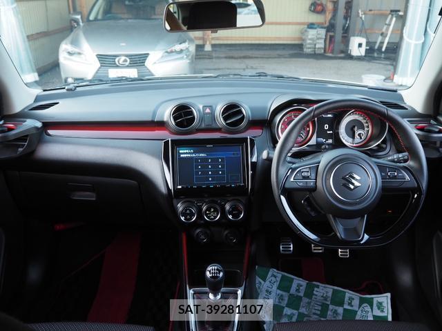 Suzuki SWIFT 2021-08 8363243-1