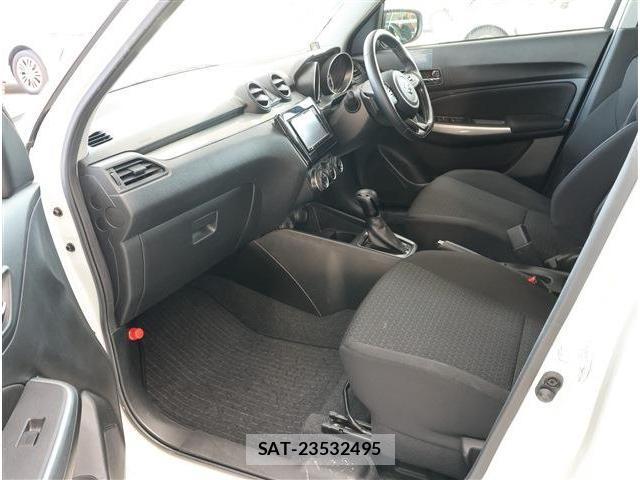 Suzuki SWIFT 2018-12 8361038-15