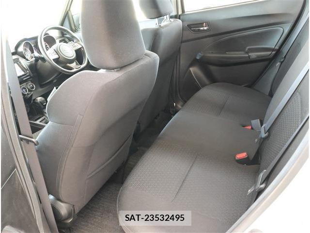 Suzuki SWIFT 2018-12 8361038-16