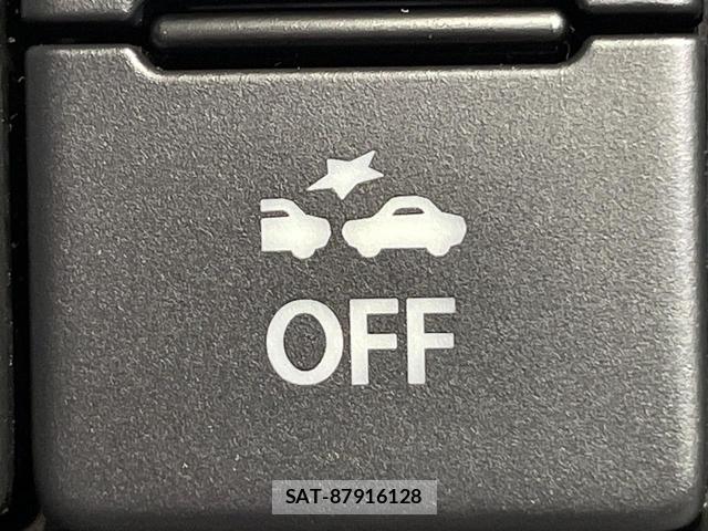 Suzuki SWIFT 2021-12 8363708-4