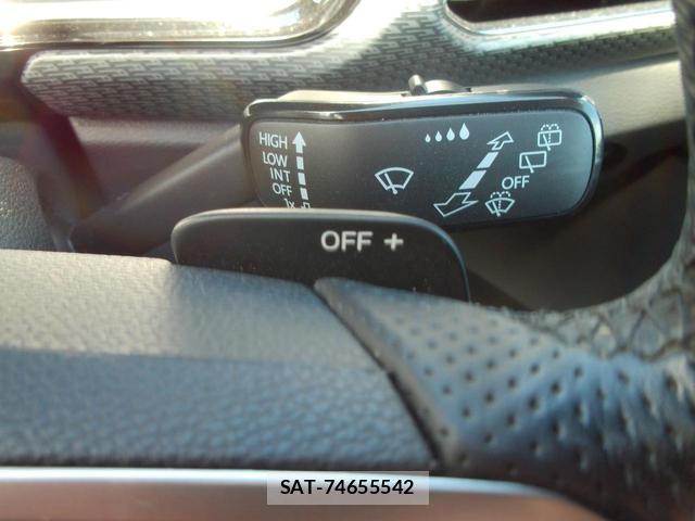 VolksWagen T-CROSS 2021-09 8360852-10