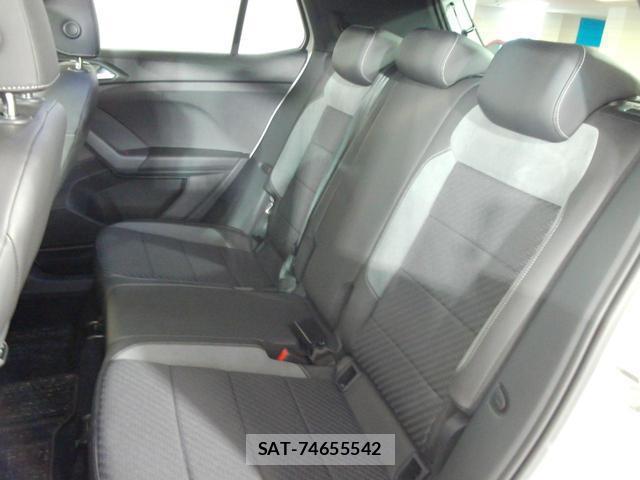 VolksWagen T-CROSS 2021-09 8360852-18