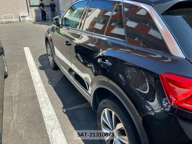 VolksWagen T-ROC 2022-06 8361658-12