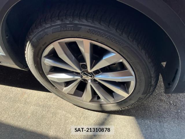 VolksWagen T-ROC 2022-06 8361658-3