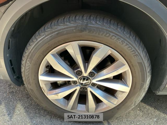 VolksWagen T-ROC 2022-06 8361658-6