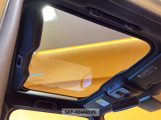 Daihatsu TAFT 2025-10 8360901-12