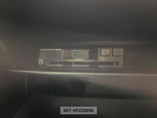Daihatsu TAFT 2025-05 8361554-6