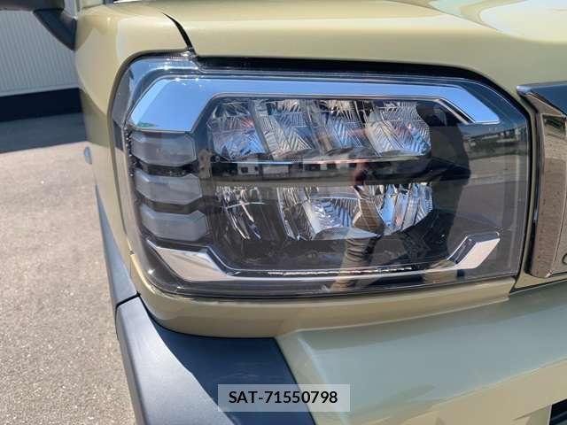 Daihatsu TAFT 2021-07 8361907-10