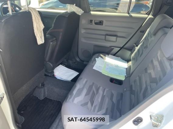 Daihatsu TAFT 2021-12 8362286-6