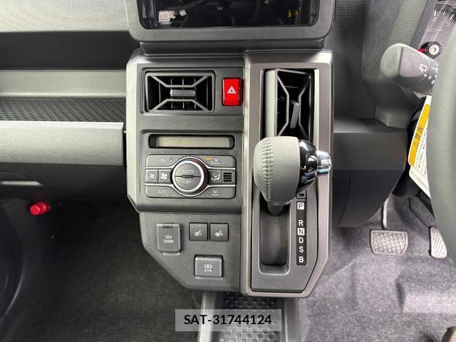Daihatsu TAFT 2025-10 8362429-7