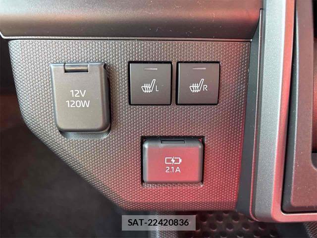 Daihatsu TAFT 2025-09 8363740-12
