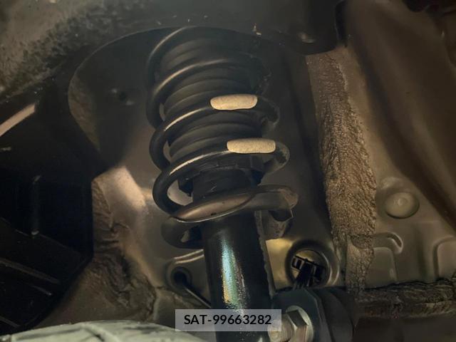 Toyota TANK 2017-03 8360856-19