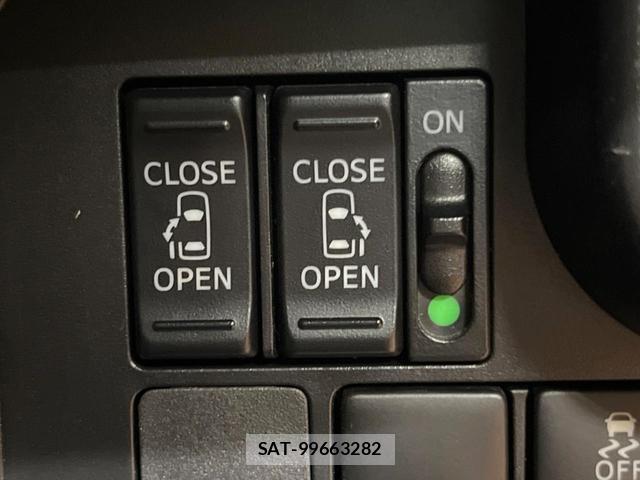 Toyota TANK 2017-03 8360856-3