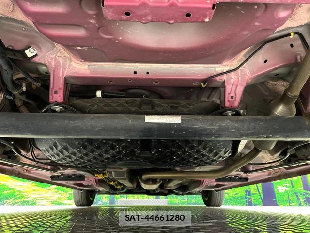 Toyota TANK 2017-05 8361539-18