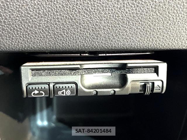 Daihatsu TANTO 2018-08 8360997-6