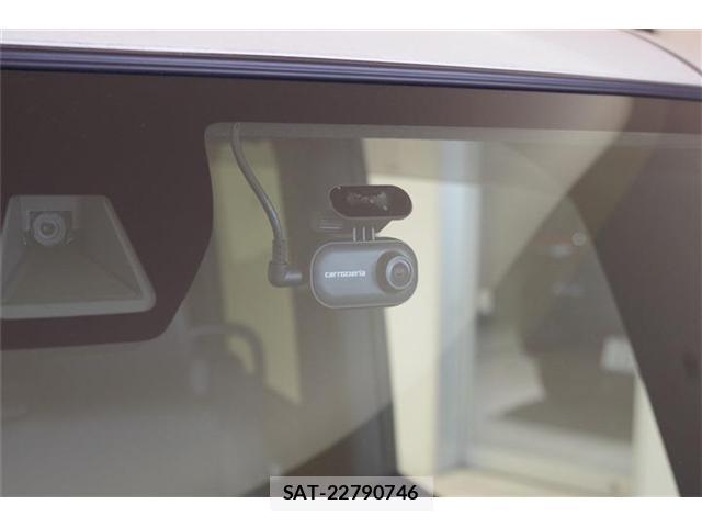 Daihatsu TANTO 2025-02 8361041-9