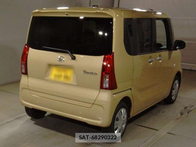 Daihatsu TANTO 2026-01 8361132-1