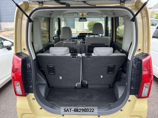 Daihatsu TANTO 2026-01 8361132-7