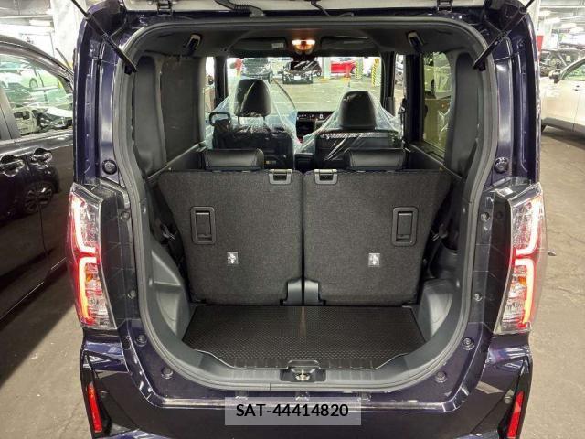 Daihatsu TANTO 2023-11 8361139-6