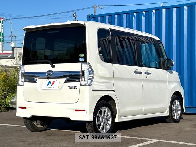 Daihatsu TANTO 2015-07 8361561-15