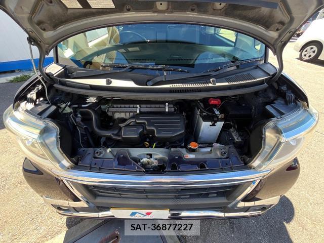 Daihatsu TANTO 2017-05 8361688-18