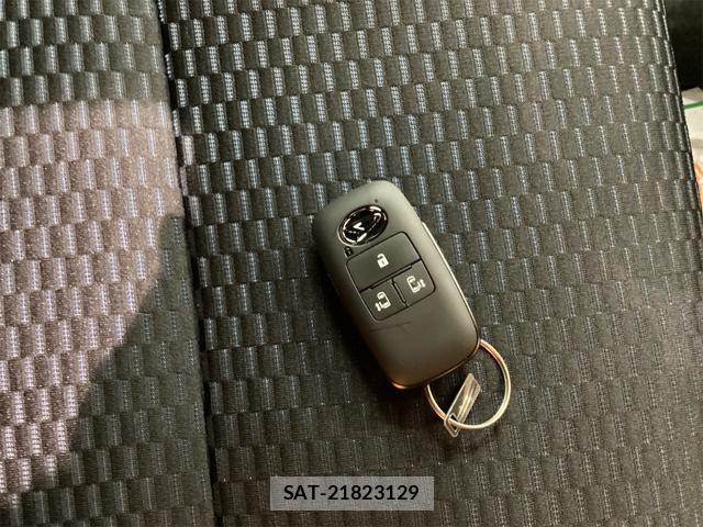 Daihatsu TANTO 2025-10 8361759-6