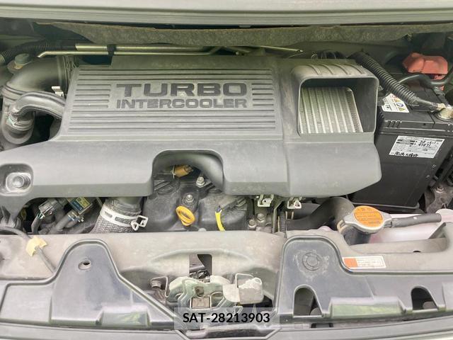 Daihatsu TANTO 2015-06 8361789-17
