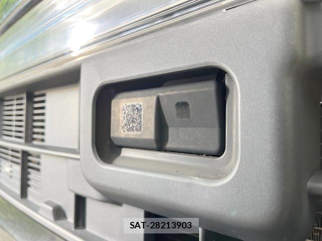 Daihatsu TANTO 2015-06 8361789-3