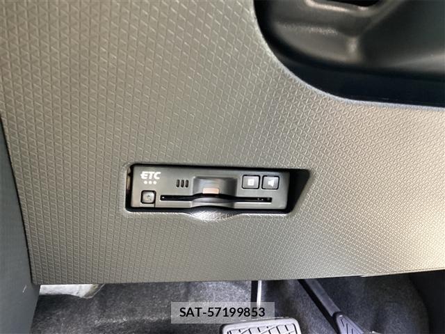 Daihatsu TANTO 2025-10 8361832-7