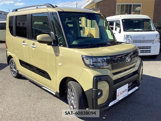 Daihatsu TANTO 2025-10 8361833-0