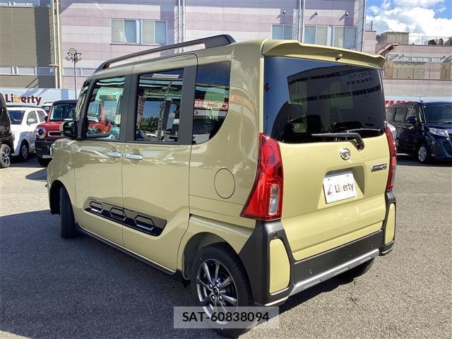 Daihatsu TANTO 2025-10 8361833-4