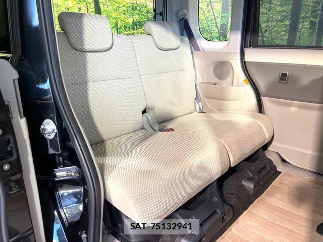 Daihatsu TANTO 2014-11 8361841-9