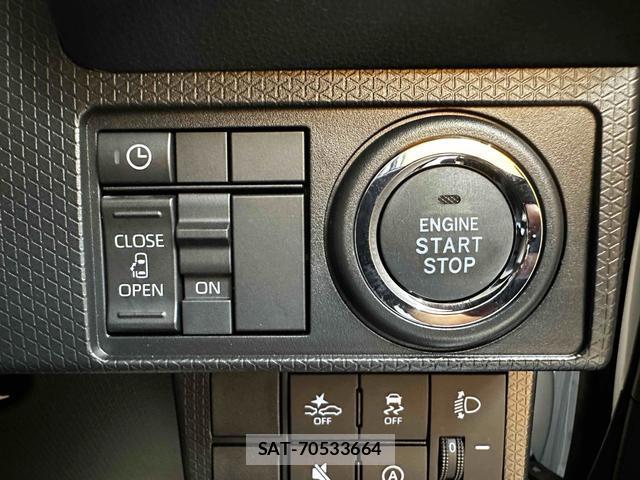 Daihatsu TANTO 2025-11 8362588-9