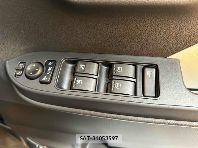 Daihatsu TANTO 2025-11 8362589-12