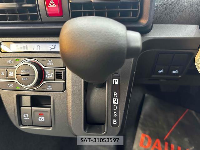 Daihatsu TANTO 2025-11 8362589-8