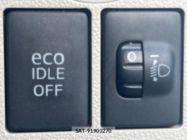 Daihatsu TANTO 2015-11 8362601-4