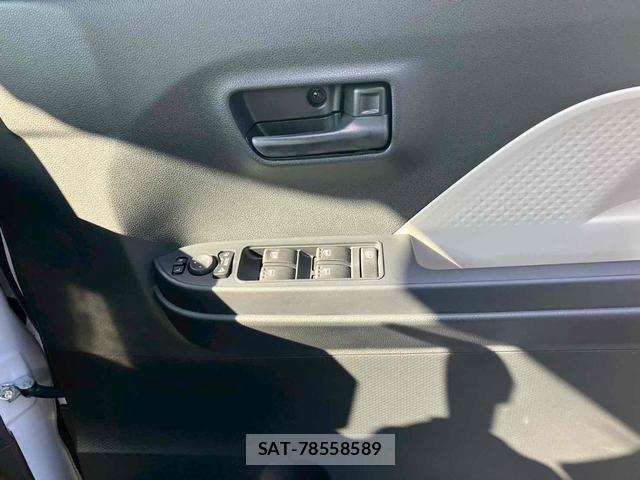 Daihatsu TANTO 2025-12 8362656-7